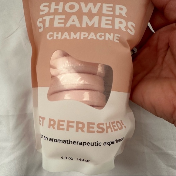 Joon x Moon Champagne Shower Steamers Cocoa + Shea Butters 7 Tablets 4.9 oz New - Picture 3 of 4